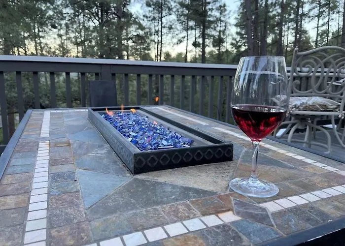 Mountain Retreat In The Pines *
